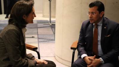 «صبحي» يوقع مذكرات تعاون مع وزيرة الرياضة الفرنسية