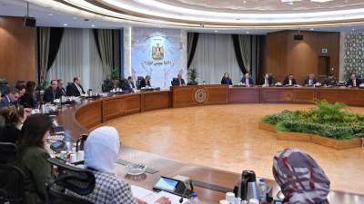 «مدبولي»: استمرار منع تصدير البصل حتى 30 مارس المقبل