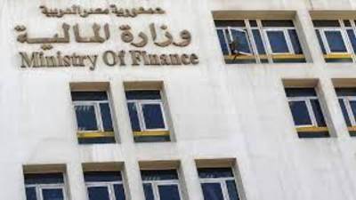 المالية تعلن موعد صرف مرتبات يناير وفبراير ومارس 2024 لموظفي الحكومة