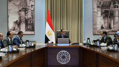 رئيس الوزراء يستعرض الخطة الاستراتيجية لهيئة سلامة الغذاء 2023-2026