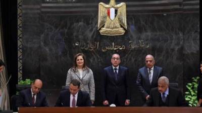 «مصر السيادي» يوقع اتفاقيات الاكتتاب على 7 فنادق تاريخية مع «طلعت مصطفى»