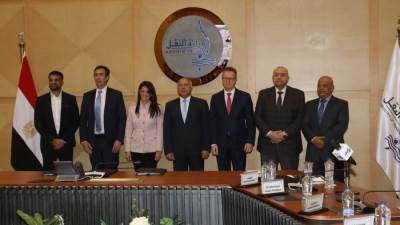  «المشاط»و«الوزير» يشهدان توقيع اتفاقيات التمويل لإنشاء البنية الفوقية لمحطة «تحيا مصر 1»