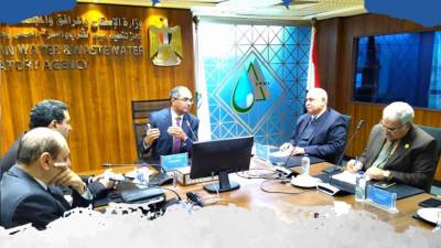 نائب وزير الإسكان يناقش فرص تطوير عدادات المياه الذكية بتكنولوجيا وصناعة مصرية متكاملة
