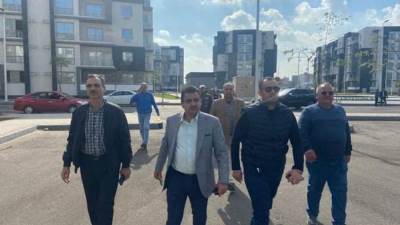 مسئولو مجلس الوزراء والإسكان يتابعون موقف تنفيذ المشروعات بمدينة دمياط الجديدة