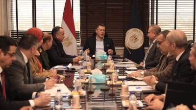 وزير السياحة يبحث مع صندوق التنمية الحضرية إطلاق منتج القاهرة الكبرى الثقافي الجديد