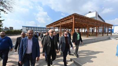  «وزير الإسكان» يتفقد محطة تنقية مياه الشرب بإمبابة والمأخذ المُغذى لها