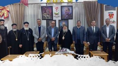 «عبد الله» يزور كنائس سوهاج الجديدة مُهنئًا الأخوة الأقباط بعيد الميلاد المجيد