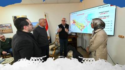 وزير الإسكان يعقد اجتماعا بمقر جهاز مدينة السويس الجديدة لمتابعة سير العمل 