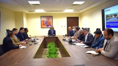 الإسكان تبحث مع مكتب استشاري دولي معالجة الصرف الصحي باستخدام الحمأة