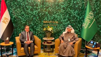 وزير البترول يبحث مع نظيره السعودي فرص تعزيز التعاون بين البلدين