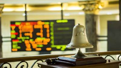 المؤشر الرئيسي للبورصة يحقق مستوى تاريخيا ويقترب من 27 ألف نقطة