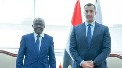 رئيس تنظيم الاتصالات ومدير مكتب التنمية بالاتحاد الدولي يزوران قرى حياة كريمة بالقليوبية