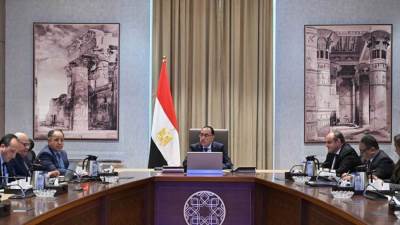 محافظ بورسعيد: بدء التشغيل التجريبي لمصنع إطارات السيارات الملاكي فبراير المقبل