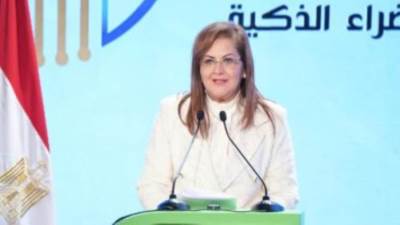 «هالة السعيد»: ارتفاع نسبة الاستثمارات الخضراء إلى 40% خلال العام 2024