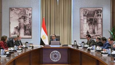 الحكومة: 5 شركات عالمية في مجال المعامل ستوطن صناعاتها بمصر بالتعاون مع القطاع الخاص