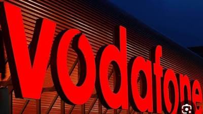 فودافون تنتظر موافقة المركزي لرفع حصتها لـ20% في شركتي بي ومصاري