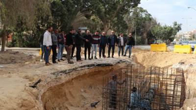 «رئيس جهاز مدينة ٦ أكتوبر» يتفقد أعمال رفع كفاءة الطرق بالقطاع الشرقي.. صور