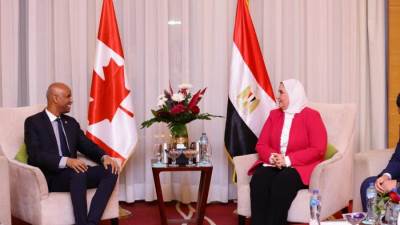 نيفين القباج تلتقي وزير التنمية الدولية الكندي لمناقشة الأوضاع في غزة