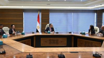 رئيس الوزراء يلتقي مدير عام منظمة الأغذية والزراعة للأمم المتحدة (الفاو)