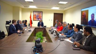 سيد إسماعيل يستقبل بعثة البنكي «الدولي والآسيوي» لمناقشة خدمات الصرف في المناطق الريفية