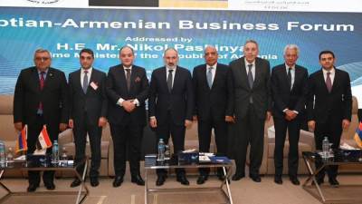 وزير التجارة والصناعة يشارك في فعاليات منتدى الأعمال المصري الأرميني