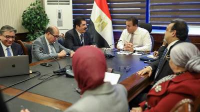 وزير الصحة يستقبل ممثلي الجمعية المصرية لجراحة الأوعية الدموية والتداخلية