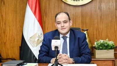 وزير التجارة يصدر قراراً باستمرار العمل بقرار حظر تصدير السكر