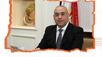 وزير الإسكان يتابع موقف مشروعات محطات تنقية مياه الشرب ومعالجة الصرف الصحي بـ4 مدن جديدة