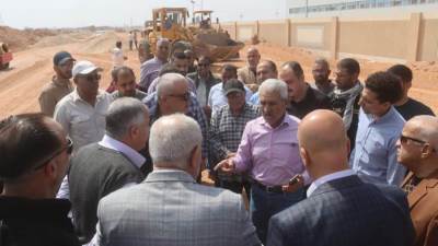 عبدالمطلب ممدوح يتابع سير العمل بالمنطقة الصناعية بالعاشر من رمضان