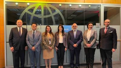 وزيرة التعاون الدولي تلتقي مُمثلي مجلسي النواب والشيوخ