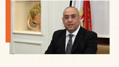 وزير الإسكان: أجهزة المدن الجديدة تواصل تنفيذ أعمال رفع كفاءة وتطوير الطرق