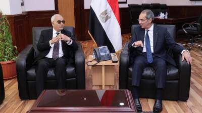 وزيرا الاتصالات والتربية والتعليم يجتمعان لبحث تطوير المنظومة التعليمية