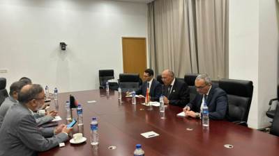 وزير الخارجية سامح شكري يلتقي وزير خارجية بنجلاديش