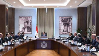 رئيس الوزراء يلتقي أعضاء المجلس التصديري لمواد البناء وغرفة صناعة مواد البناء