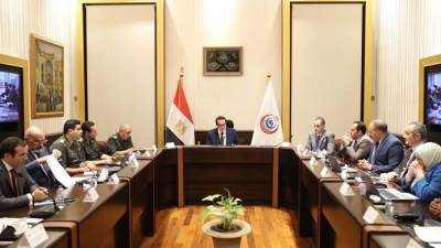 وزير الصحة يعقد اجتماع لمتابعة الموقف التنفيذي لأعمال الشبكة الوطنية للطوارئ والسلامة