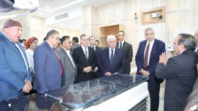 وزير التعليم العالي يتفقد الأعمال التنفيذية بمشروعات جامعة كفر الشيخ