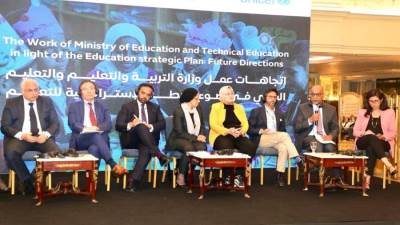 حجازي يشهد حلقة نقاشية بعنوان "مشاركة الخبرات والأفكار بين الوزارة وشركاء التنمية"