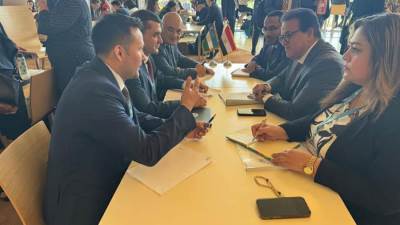 وزير الصحة يناقش مع نظيره الأوزبكي سبل التعاون في مجال مكافحة الفيروسات وعلاجها