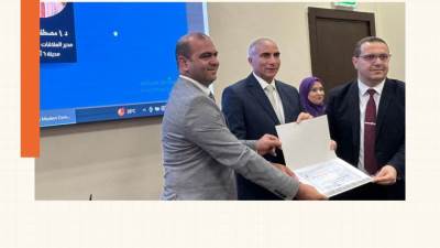 مصطفى عرندة يفوز بالمركز الأول بين مسؤولي إعلام أجهزة المدن الجديدة في الصياغة الخبرية