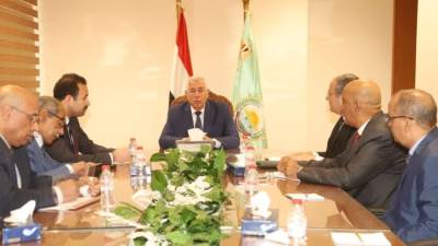 وزير الزراعة يبحث مع المدير التنفيذي لجهاز مستقبل مصر تنسيق التعاون
