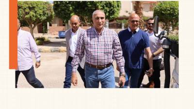 «في جولة مدن الصعيد».. أمين غنيم يتفقد مشروعات الإسكان ومحطتي مياه الشرب والصرف بطيبة الجديدة