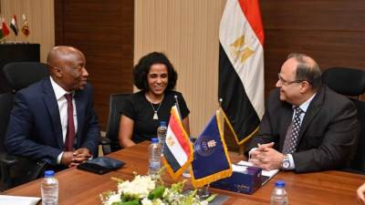 رئيس هيئة الدواء يستقبل رئيس هيئة تنظيم المستحضرات الدوائية بالكونغو الديموقراطية