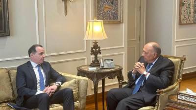 وزير الخارجية يلتقي منسق البيت الأبيض لشئون الشرق الأوسط وشمال أفريقيا