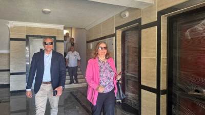 مي عبدالحميد تتابع وحدات المبادرة الرئاسية سكن لكل المصريين بحدائق العاصمة