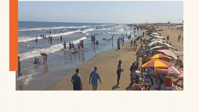 شواطئ دمياط الجديدة تستقبل زائريها خلال عطلة نهاية الإسبوع