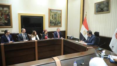 وزير الصحة يستقبل ممثلي شركة فايزر لمناقشة تعزيز سبل التعاون المشترك