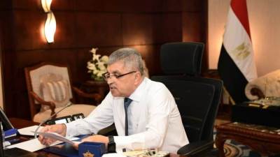 الفريق أسامة ربيع يناقش سياسات إبحار السفن الكورية عبر قناة السويس