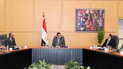 وزير الإسكان: توجيهات الرئيس السيسي بسرعة إنجاز مشروعات المبادرة الرئاسية حياة كريمة