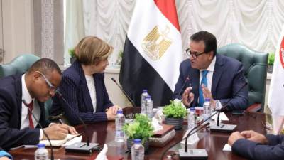 وزير الصحة يستقبل المدير الإقليمي للتنمية البشرية بالبنك الدولي