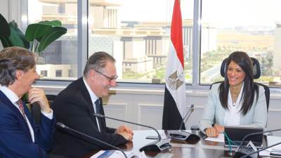 المشاط تستقبل الأمين العام المساعد للأمم المتحدة والمدير الإقليمي لبرنامج الأمم المتحدة